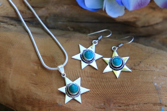 TURQUOISE STAR NECKLACE - Oxidised Silver Turquoise Necklace - Crystal Jewellery - Chakra & Reiki Gift - BIrthstone necklace - Moon - Star
