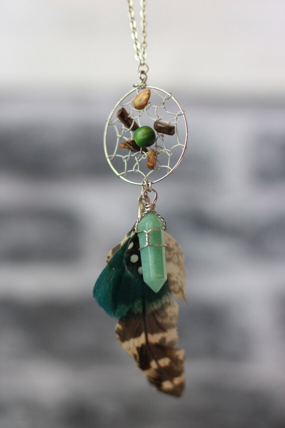 GREEN DREAMCATCHER NECKLACE - Statement Necklace - Dreamcatcher - Bohemian - Boho chic - Festival necklace - Bespoke - Vintage style gift