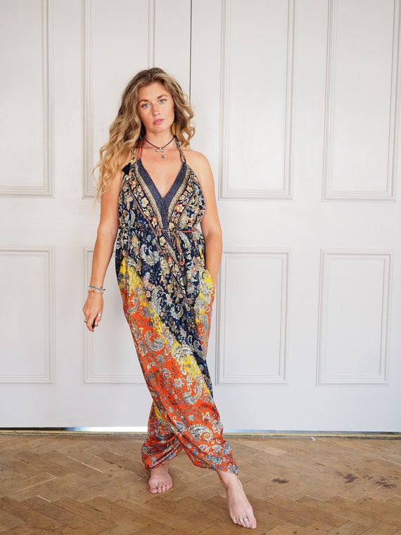 VINTAGE TILE PRINT - 70s clothing - Retro Romper - Halterneck jumpsuit with pockets - Curvy - Free size - Beach Dress - Silk Boho Overalls