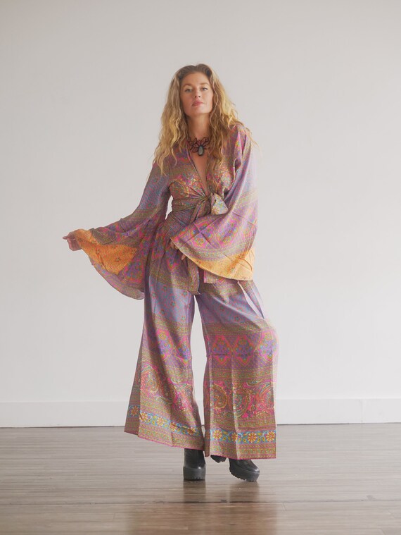 2 PIECE SET - Silk Bell sleeve & Trouser set - Jumpsuit - Flare Trousers - Wide leg - Pyjamas - Lounge wear - Co ord pant set - Playsuit