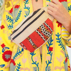 VINTAGE BUM BAG - Kilim purse - Boho Hippie Bum bag - Aztec Carpet - Leather - Rucksack - Mens Xmas gift - Crossbody bag - Christmas