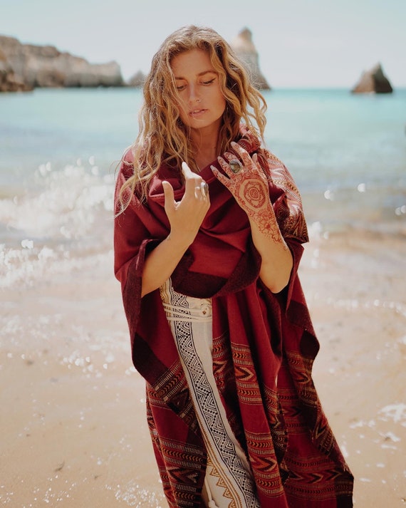 WINTER CAPE - Autumn / Fall Kimono - Shawl - Cotton Blanket scarf - Unisex Scarf - Aztec - Oversized Scarf - Vintage Fabric - Picnic blanket