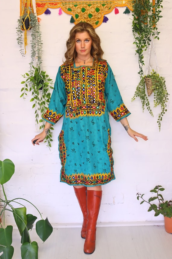 VINTAGE MIRROR DRESS - Indian Banjara - Afghan Dress - Authentic Balochi - Embroidered Dress - Folk - Glastonbury Festival - Kurta Dress