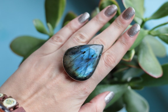 XL LABRADORITE RING - Statement Crystal Ring - Adjustable - Sterling Silver - Healing Crystal - Gemstone - Rainbow - Iridescent - Glowing