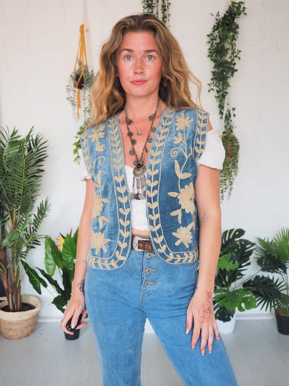 REVERSIBLE EMBROIDERY WAISTCOAT - Vintage Embroidered Vest  - 60's 70's Bohemian - Blue velvet Festival Gilet - 90's - Grunge - Hippie Folk
