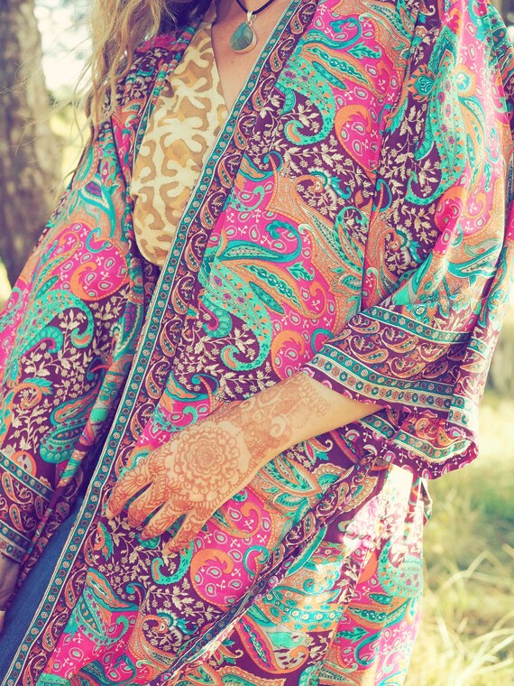 SILK KIMONO JACKET - With pockets! Long Hippie Jacket - Silk Viscose Cover Up - Beach Kaftan - Vintage Style - 70's - 60's Bohemian Summer