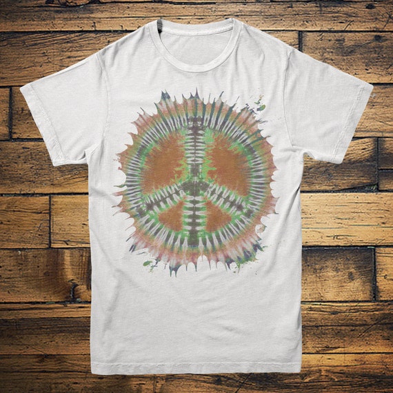 PEACE AND LOVE - Tie Dye Tee - Women's Top - Printed Tee - Yoga Top - Boho - Vintage Tee - Fitness Tee - Grunge - Retro top - 70's - Boho