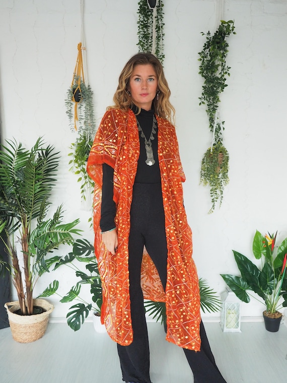 VINTAGE SARI KIMONO - Free size - Embellished Sequin Fabric - New year - Sparkly - Embroidered Kaftan Cape - Boho Stevie Kimono outfit