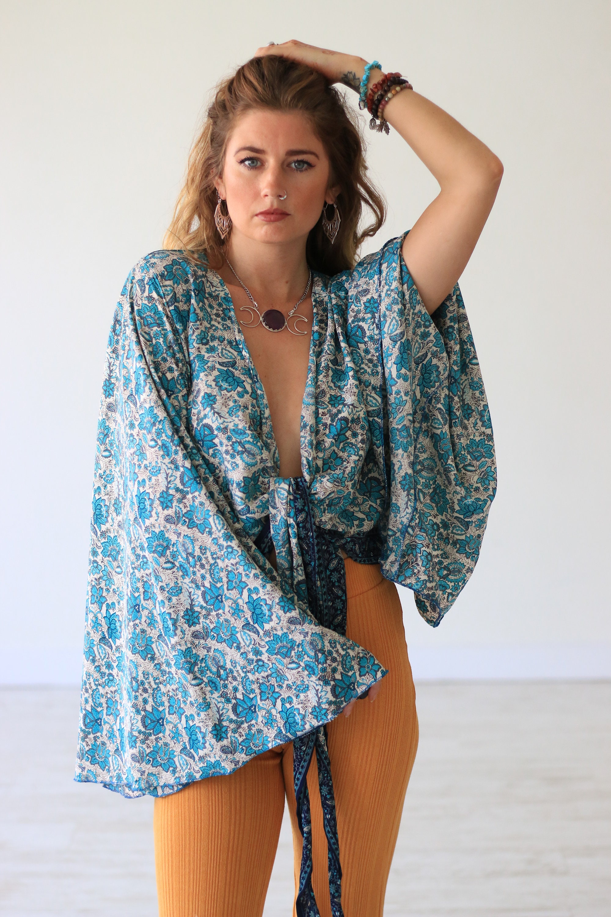 FLORAL BELL SLEEVE Crop Tie top Kimono Vintage Silk Bohemian