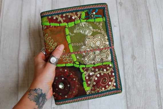 GREEN NATURE JOURNAL - Indian sari notebook - Student & Back to school - Natural - Tree free paper - Positivity - Mindfulness book Gift