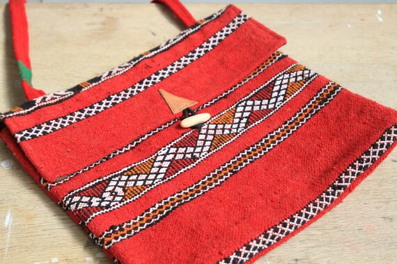 VINTAGE RUG BAG - Vintage Carpet Purse - Kilim Rug - Moroccan Book bag - Up-cycled satchel - Recycled Shoulder bag - School Bag - Eco Bag