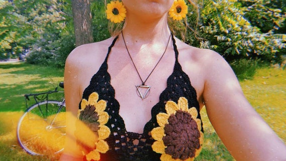 SUNFLOWER BRA - Backless Top - Halter neck - Summer - Mandala - Tank Top - Crochet bralette - flower power - 60s retro top - beach crop