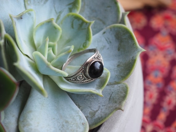 BLACK ONYX RING - Cute crystal ring - Dainty - Sterling Silver Ring - Handmade - Dark Moon - Stack Ring - Black Crystal jewellery - Gift