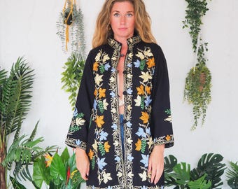 CHAQUETA NEGRA DE CACHEMIRA - Años 60 y 70 - Estilo Beatles Sgt. Pepper - Top bordado - Cárdigan de mezcla de algodón y lana - Minivestido túnica - Estilo Zara