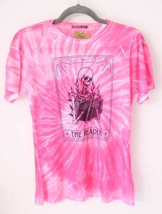 TIE DYE READER - The Reader Tarot Tshirt - Hippie - Gothic - Kids - Teens - Witch - Wicca - Tarot Reading - Tarot - Oracle - SkeletonTop