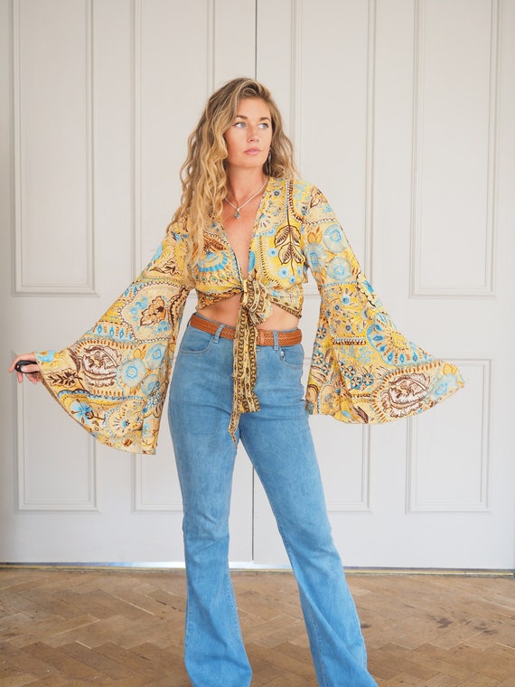 SUMMER SUN TOP - Vintage Indian Silk - Hippie - Retro - 70s - 60'S - Recycled Silk - Kimono - Cape - Kaftan - Tie Dye Crop Top - Flare