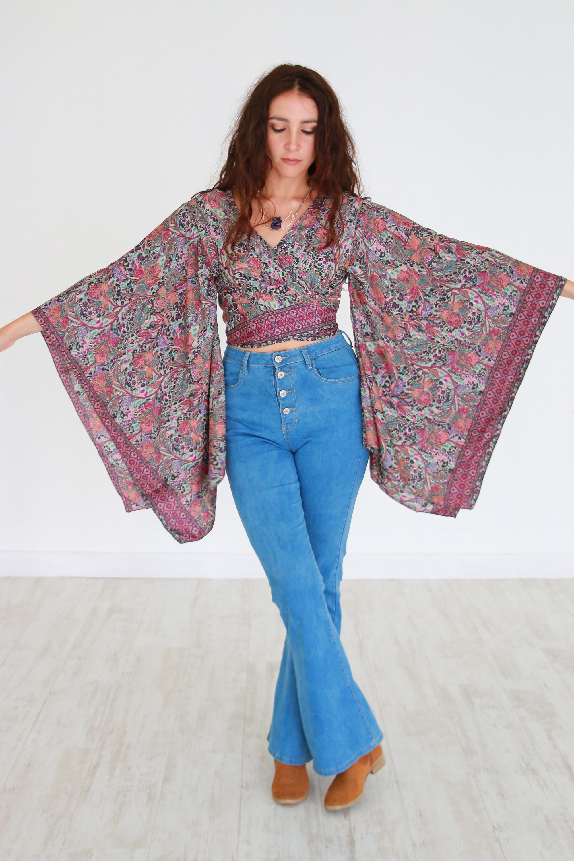 Batwing wrap top sale
