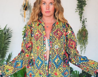 CROP SPIEGELSHIRT - 60er 70er Vintage Stoff - Retro Beatles - Sgt Pepper - Paillettenmantel - Bestickte Jacke - Boho Festival Sommer Stil