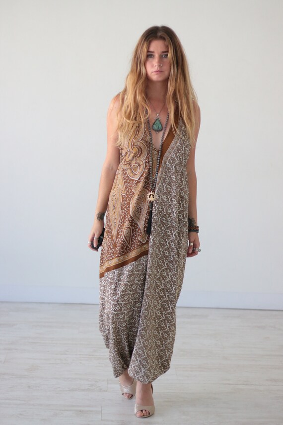 FLORAL PAISLEY JUMPSUIT - Christening - Summer Dress - Vintage Style - Luxury - Wedding outfit - Festival - Halter neck - Couture - Fall