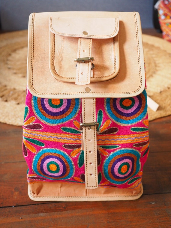 VINTAGE LEATHER BACKPACK - Embroidered ethnic bag… - image 3