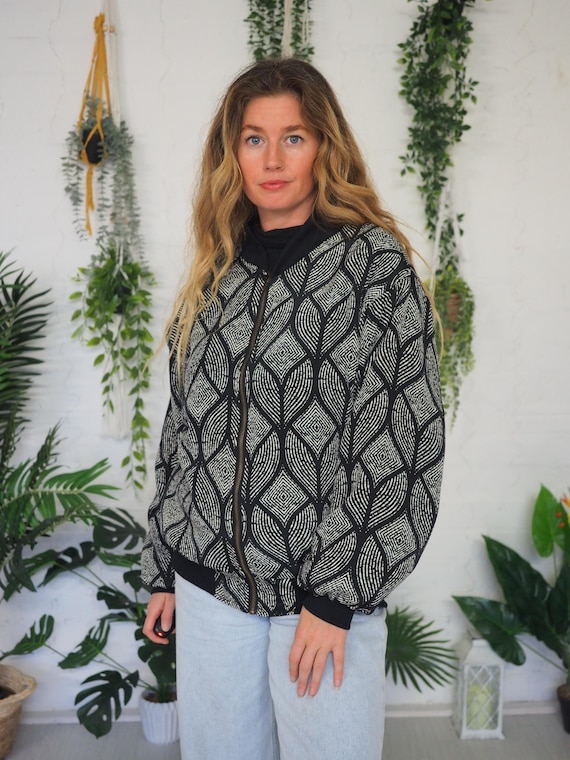 FLEECE SILK JACKET - Paisley Bomber Coat - Vintage Silk - Men's Clothing - Vintage Unisex - Non binary Lounge wear - Hoodie - Cosy Home wear