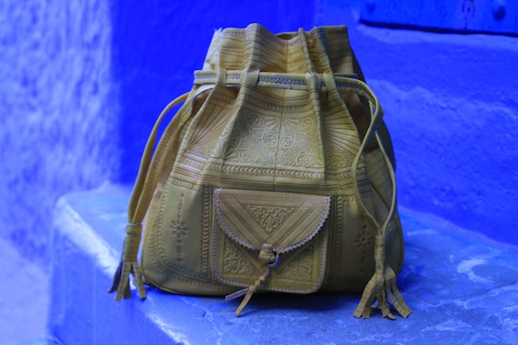 BRIGHT YELLOW HANDBAG - Shoulder bag - Hand tooled - Satchel - Bespoke - Autumn Fashion - Fall - Bohemian - Hippie - Leather Stamped bag