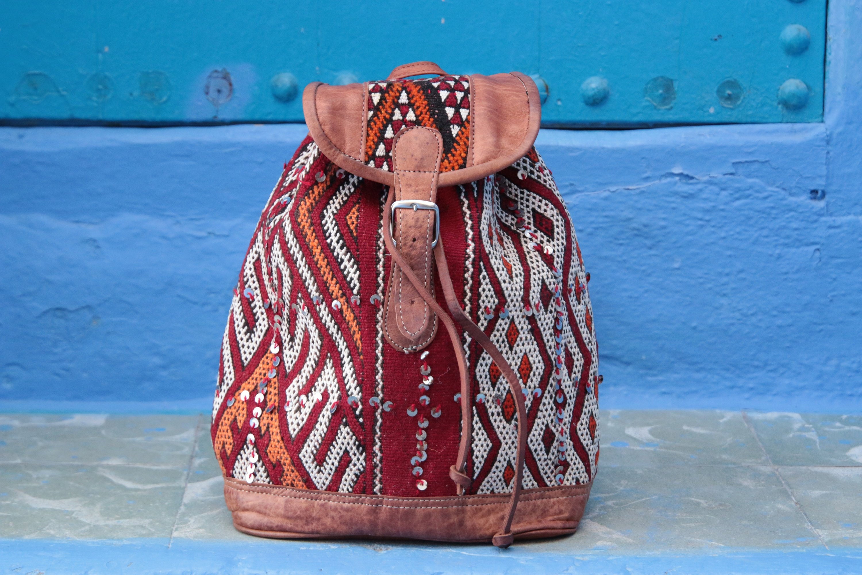 backpack aztec