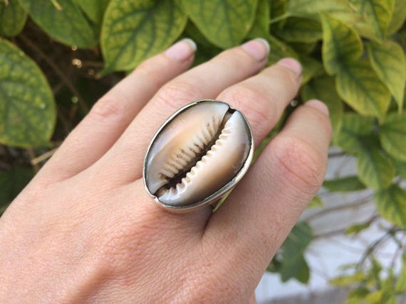 STATEMENT SHELL RING - Sterling Silver Ring -  Cowrie jewellery - Extra Large - Cowry shell - Fossil - Natural - Beach - Nature jewelry Gift