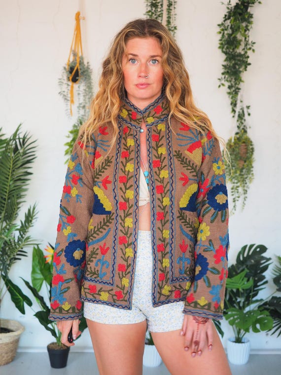 EMBROIDERED SUZANI JACKET - 70's Vintage - Retro 60's - Cotton - Hippie Festival coat - Short jacket - S/M Floral