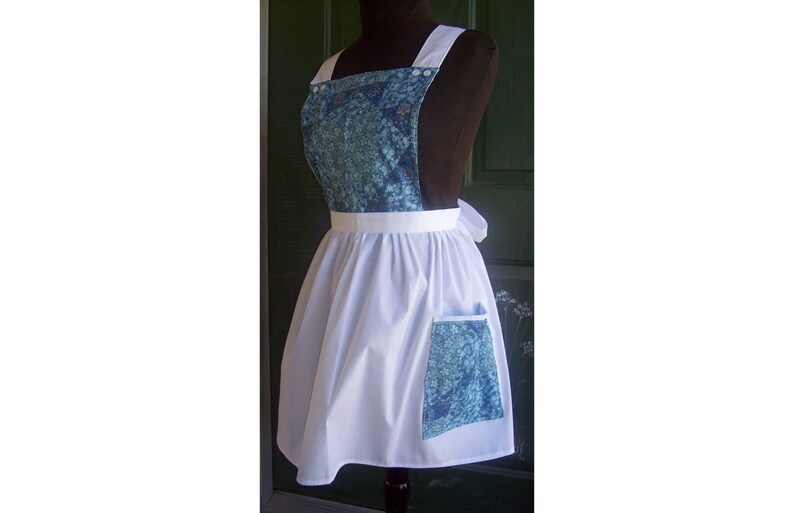 white pinafore apron plus size