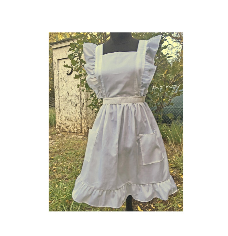 white pinafore apron plus size