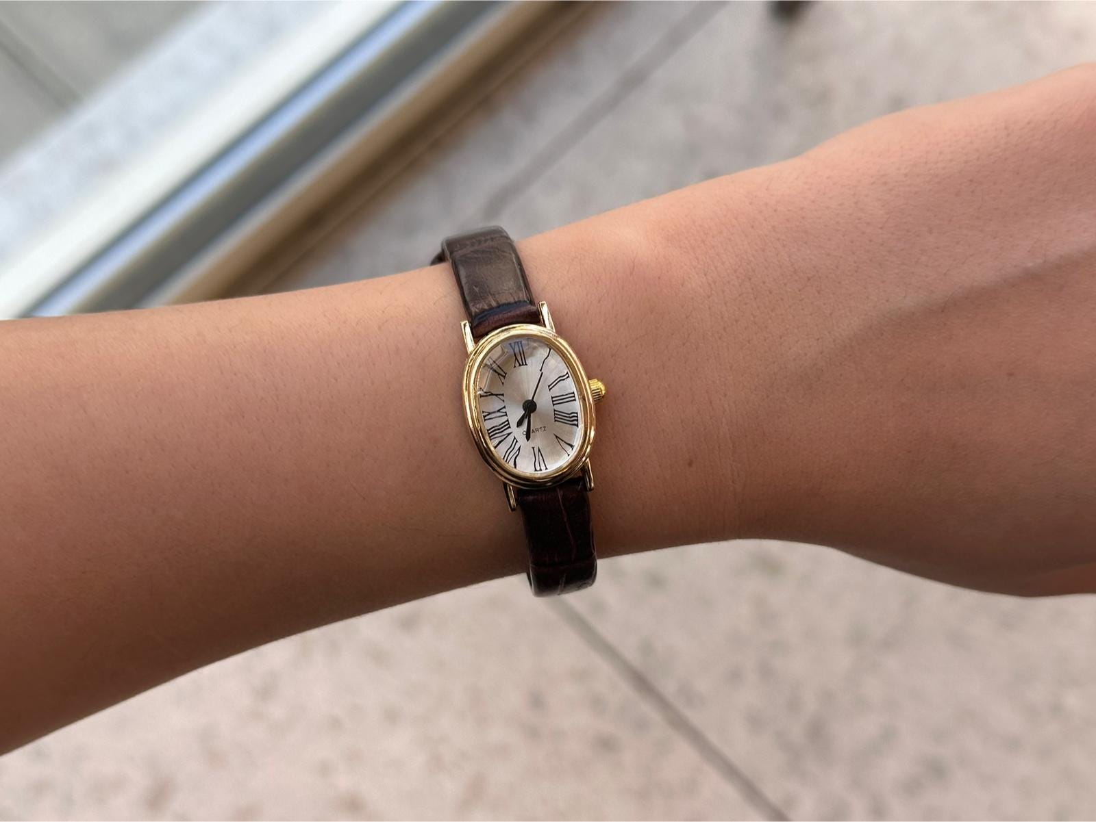 Gold And Black Vintage Style Unique Dainty Women’s Wrist Watch Trendy Black and Gold Dainty Watch - Etsy main image 3