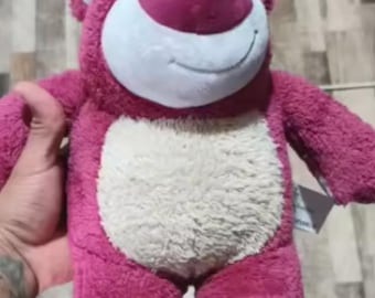 Lotso Plush Toy – Pink Strawberry Scented Stuffed Animal – Toy Story Inspired Cuddle 20cm