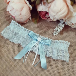 Luxury wedding garter, light blue garter with satin bow and pearls, non-slip garter, keepsake gift for the bride to be, something blue