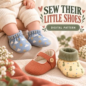 Könnte beinhalten: Ein digitales Schnittmuster mit dem Titel SEW THEIR LITTLE SHOES für Babyschuhe. Ein Paar ist blau mit weißen Wolken und gelben Sonnen, eines ist rostfarben mit Riemen und Knopf, und eines ist gelb mit grünen Birnen und grünem Bündchen.