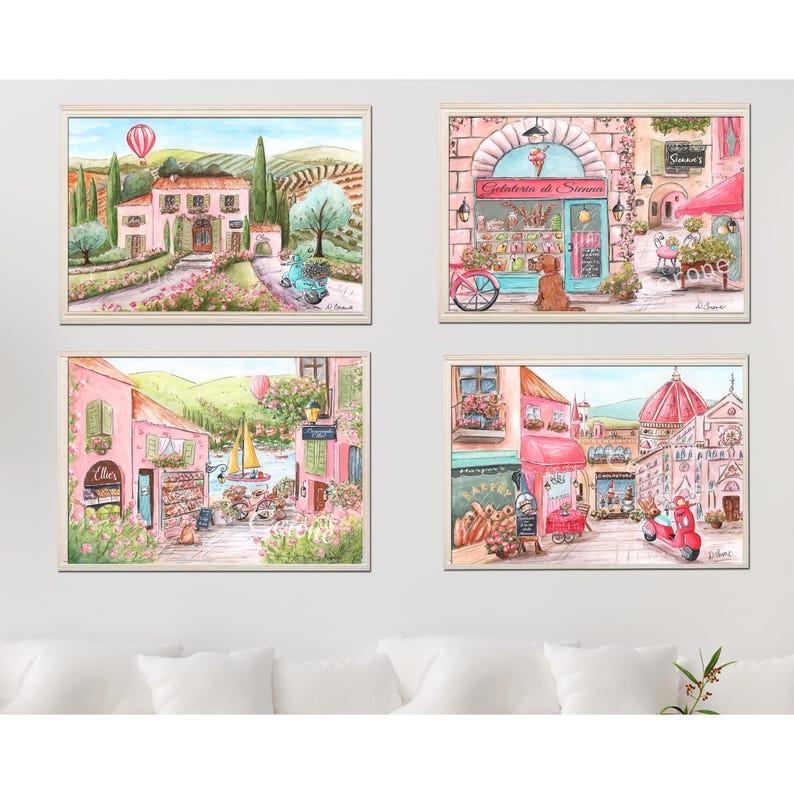 K&ouml;nnte beinhalten: Ein Set aus vier gerahmten Aquarellkunstdrucken mit italienischen Stadtszenen. Die Bilder zeigen pastellfarbene Geb&auml;ude, eine Gelateria mit einem Hund, eine B&auml;ckerei, einen Hafen mit einem Segelboot, einen roten Roller und einen Hei&szlig;luftballon.