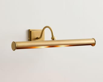 Vintage Brass Picture Light – Modern Wall Mounted Art Light – Antique Raw Brass Gallery Lamp – Luxury Interior Lighting Fixture