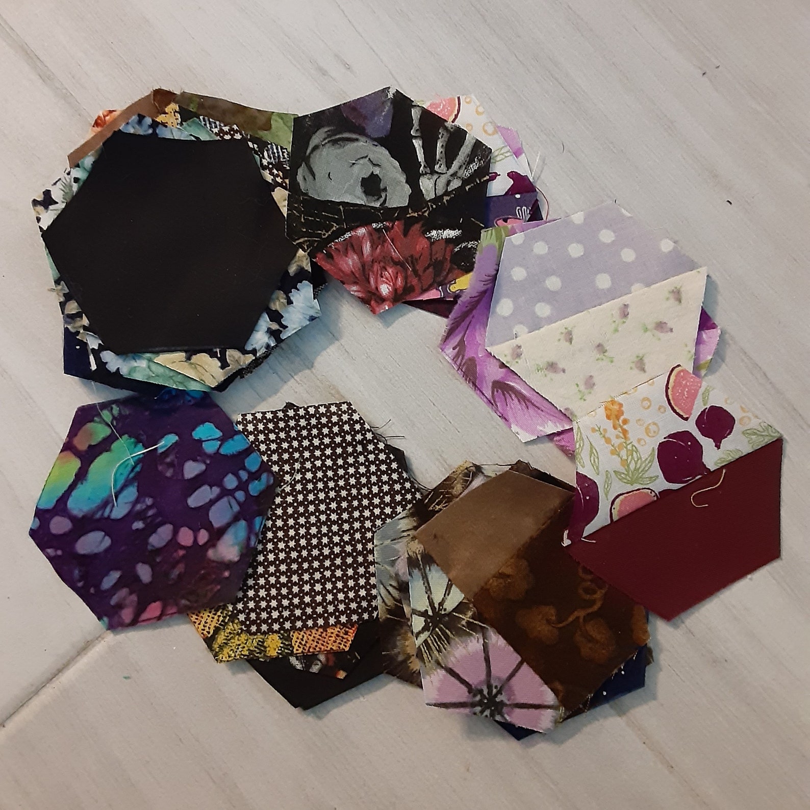 Precut 3x3 Hexagon Bundle Assorted Scrap Fabrics 250 Pieces Etsy