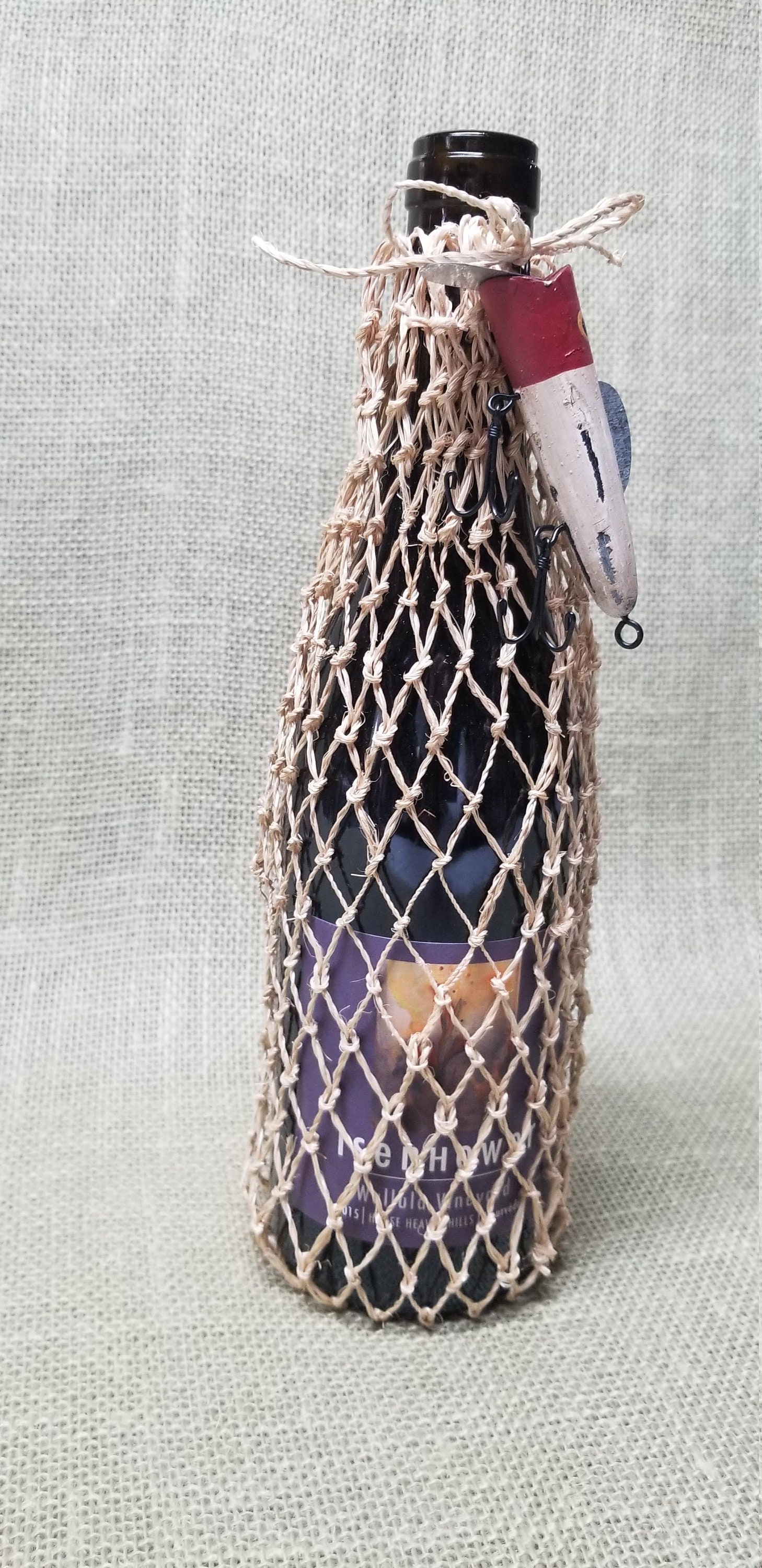 Fish Net Beer Gift Bag Embellished with a Replica Antique Red and