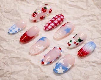 Retro Strawberry Gingham Star Press on Nails, 4th of July Fake Nails