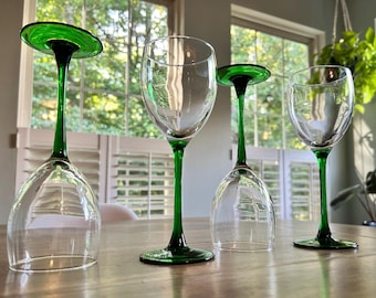 Vintage Luminarc wijnglazen met smaragdgroene steel, set van 4, Frans kristallen barservies uit de jaren 80.