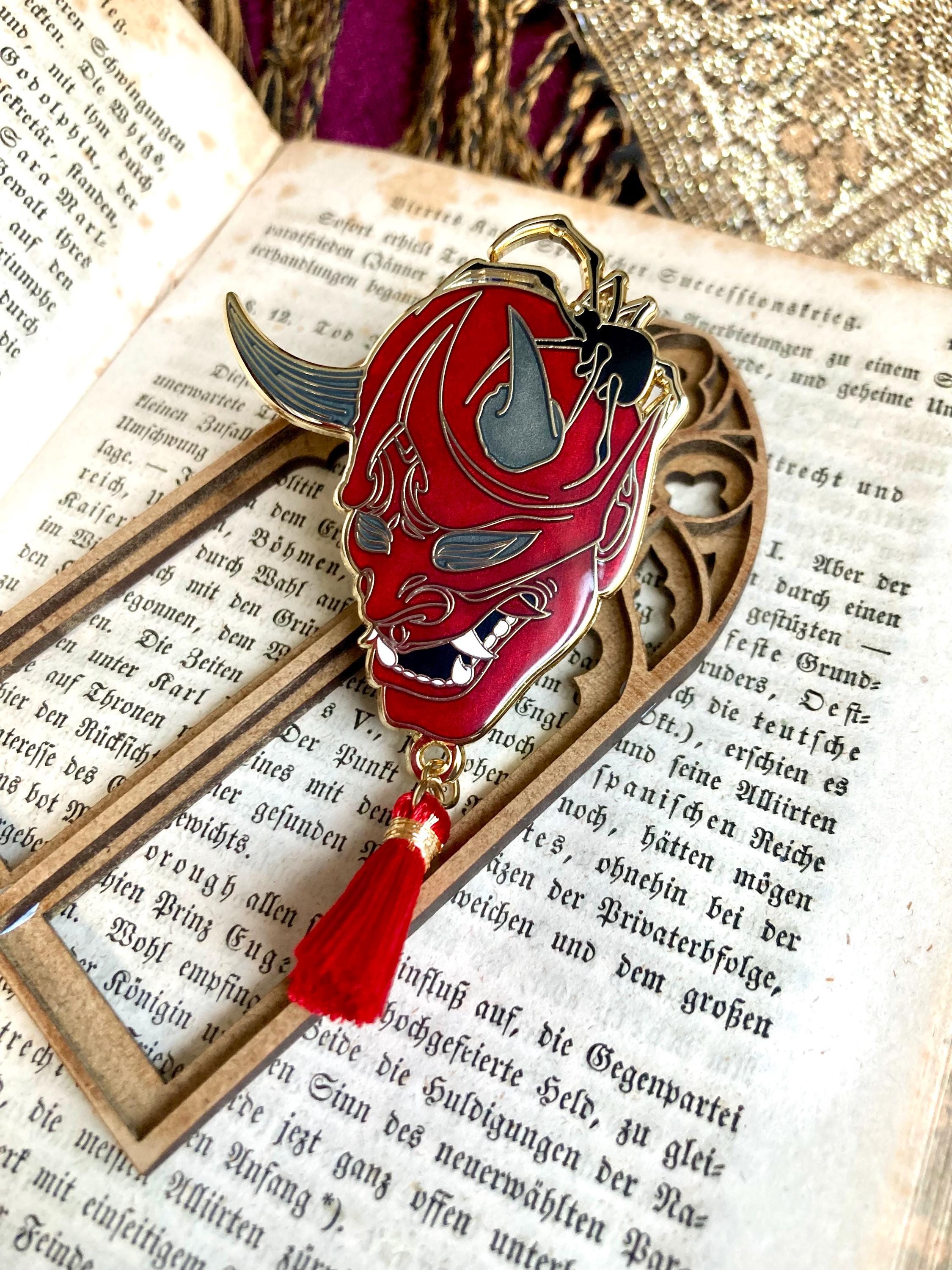 Vagabond Heart Tokyo Japan Souvenir Lapel Pin - Hard Enamel Tokyo