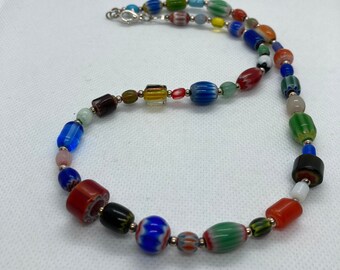 Flerfärgat pärlhalsband | Chevron-glaspärlehalsband | Unikt halsband | Enastående | Boho-halsband | Boho-halsband | Regnbåge