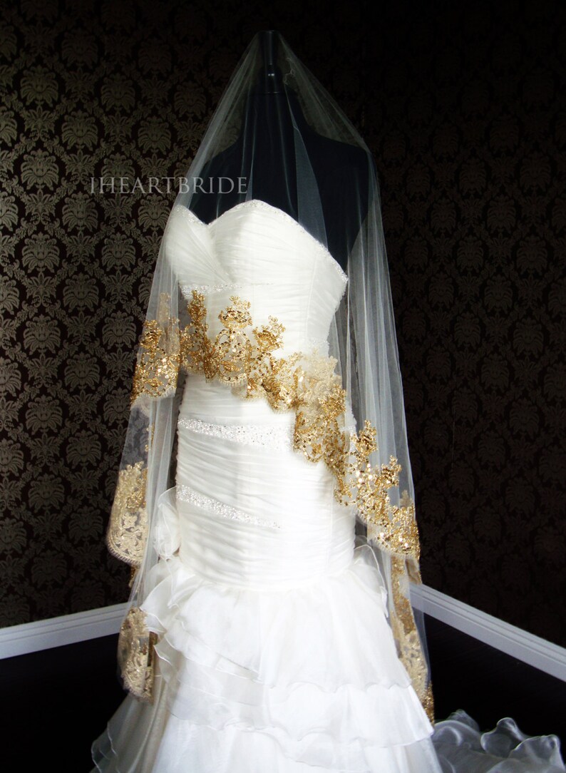 Luxury Gold Lace Bridal Veil Beaded Gold Lace Drop/ Circle