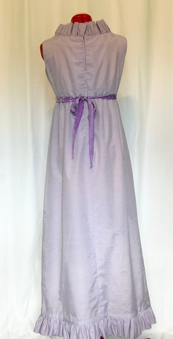 Authentic Vintage 1970s Sleeveless Lilac Maxi Dre… - image 5