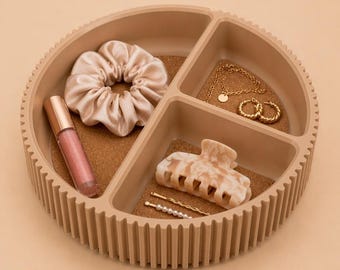 Modern beige opbergvak | Minimalistische opberger voor sieraden, accessoires en benodigdheden | Schone bureauinrichting