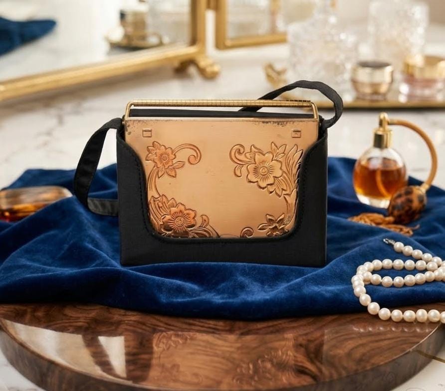 Volupte Clutch - Etsy
