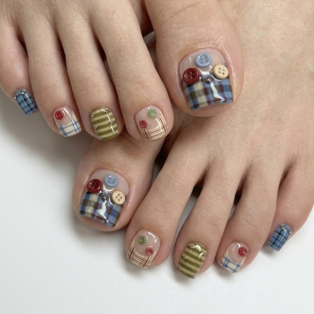 Vintage Plaid Press on Toes, 3D Button Fake Nails, Quirky Checkered ...