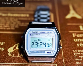 CASIO A158WEA-7JF | Pantalla LCD original | Modificado | Reemplazo de retroiluminación LED | Correa metálica "plateada" | Fabricado por artesanos japoneses