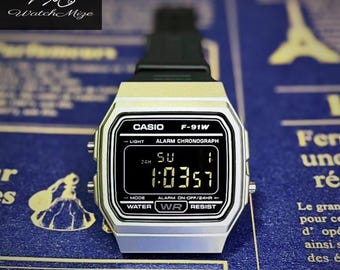 Reloj Casio F-91WM-7AJH personalizado | Pantalla LCD invertida | Modificado | Reemplazo de retroiluminación LED | Correa de silicona negra | Fabricado por artesanos japoneses